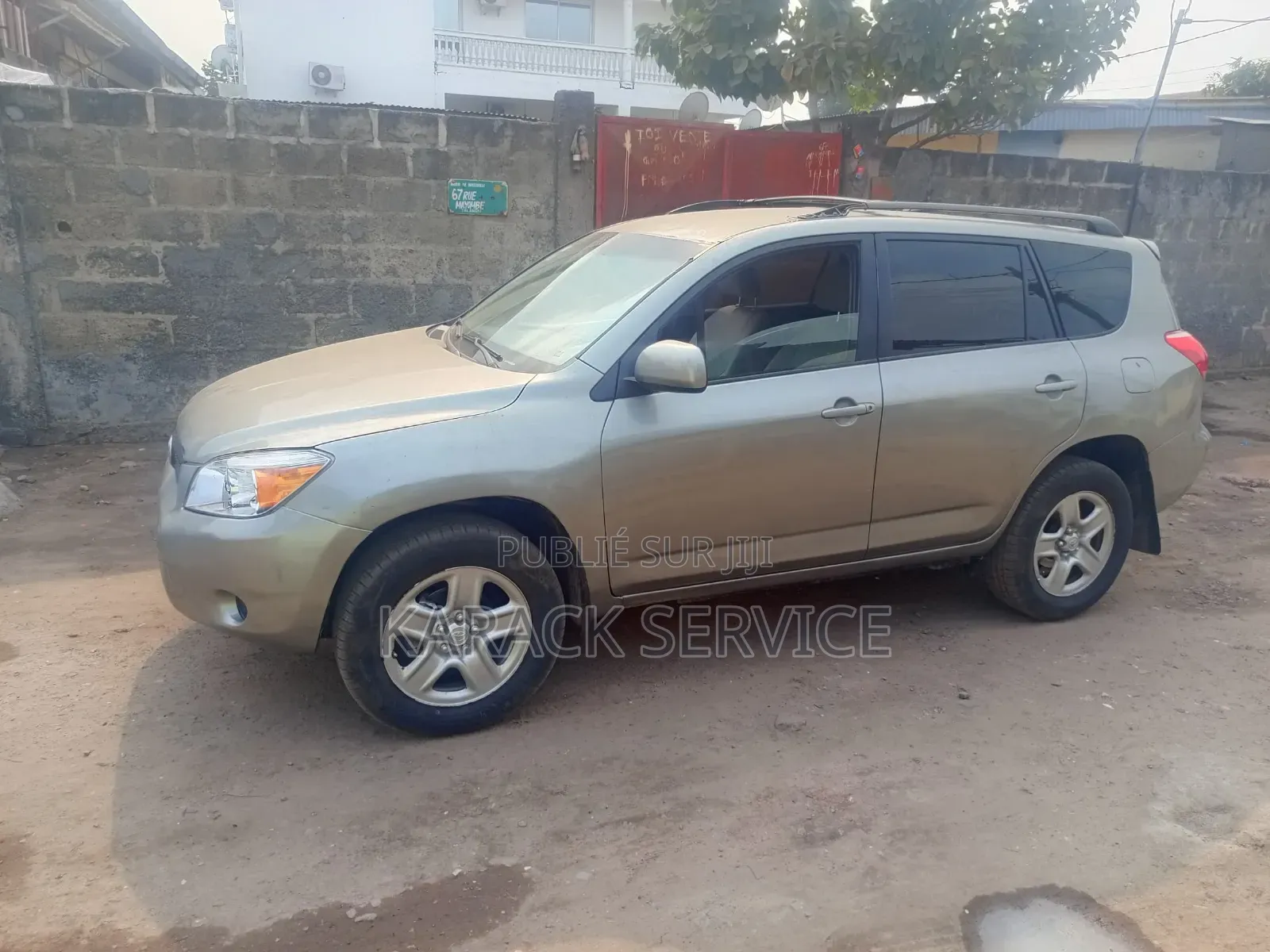 Toyota RAV4 2017 Doré