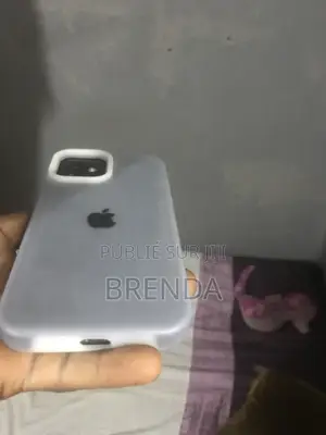 Nouveau Apple iPhone 12 64 GB Noir