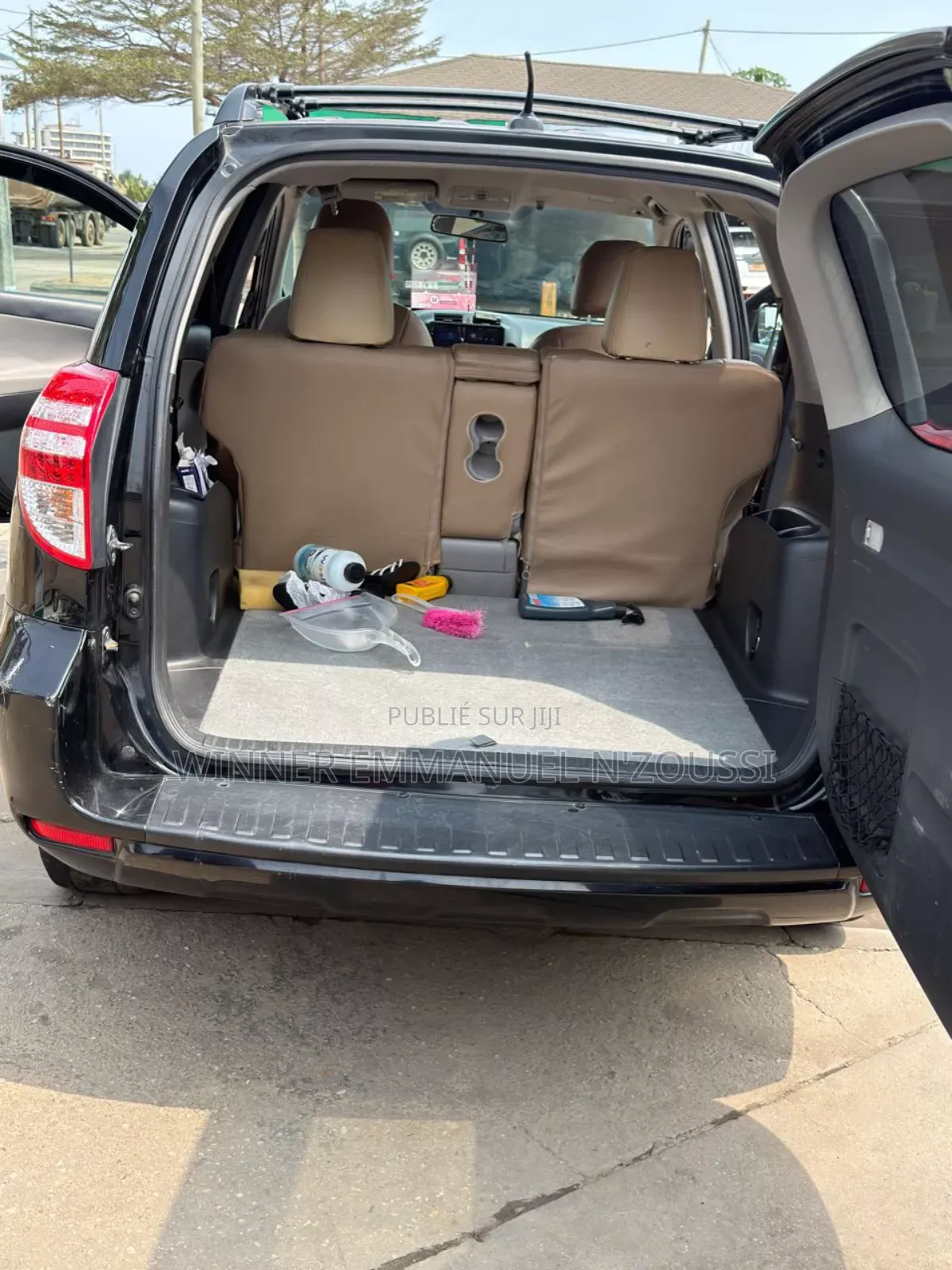 Toyota RAV4 Automatic 2003 Noir Mat