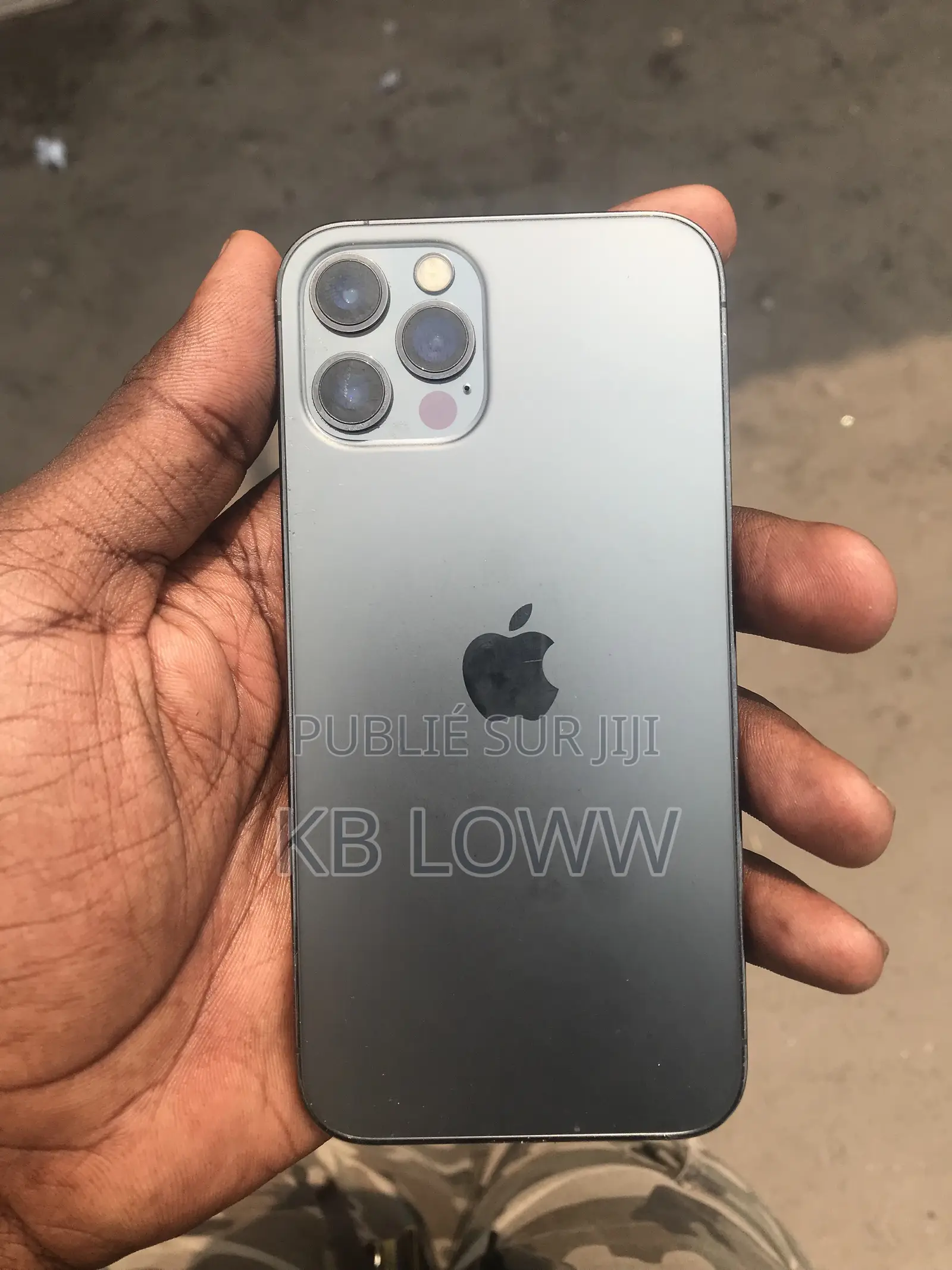 Apple iPhone 12 128 GB Gris