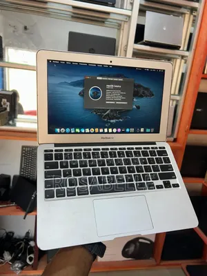 Ordinateur portable Apple MacBook 2013 8GB Intel Core i7 SSD 256GB