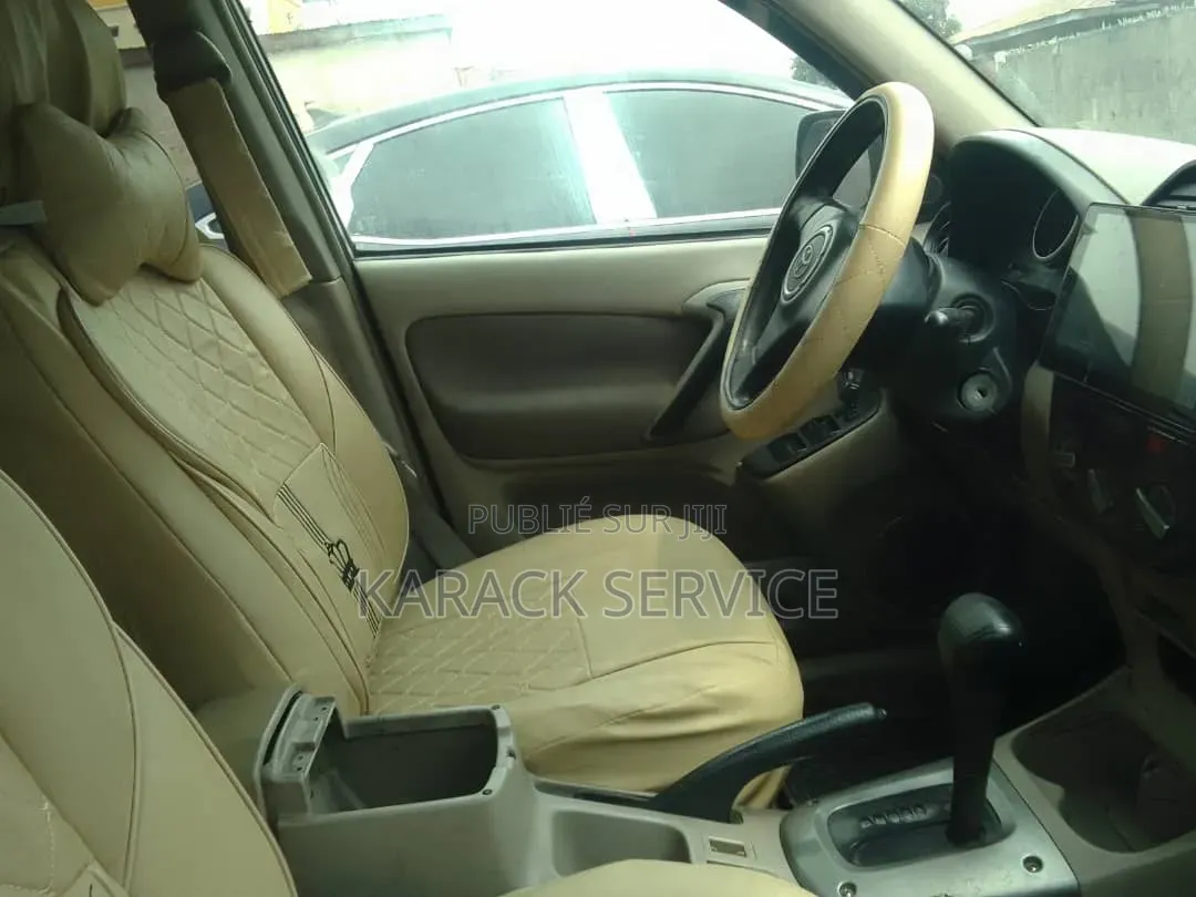 Toyota RAV4 2013 Noir