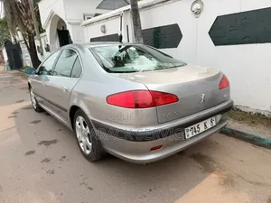 Peugeot 607 2016 Gris