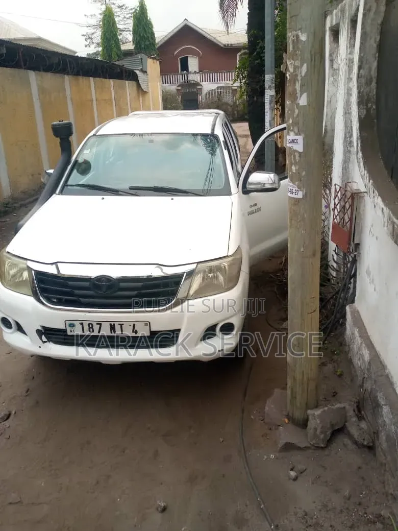 Toyota Hilux 2016 Blanc