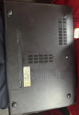 Ordinateur portable Lenovo G40 8GB Intel Core i3 SSD 128GB