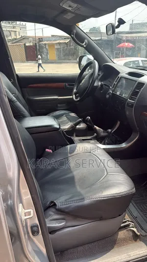 Toyota Land Cruiser Prado 2009 Gris