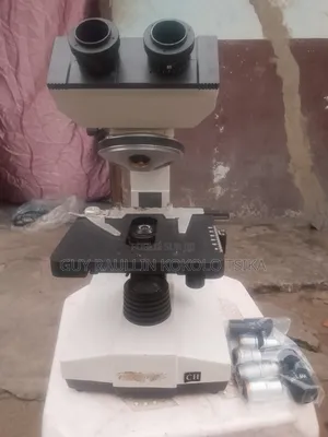 Microscope À Vendre À Brazzaville