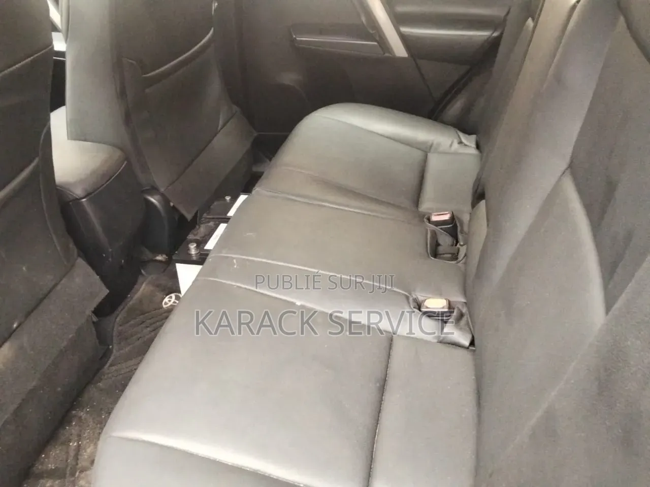 Toyota RAV4 2018 Gris