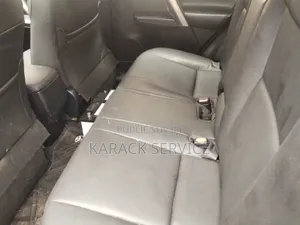 Toyota RAV4 2018 Gris