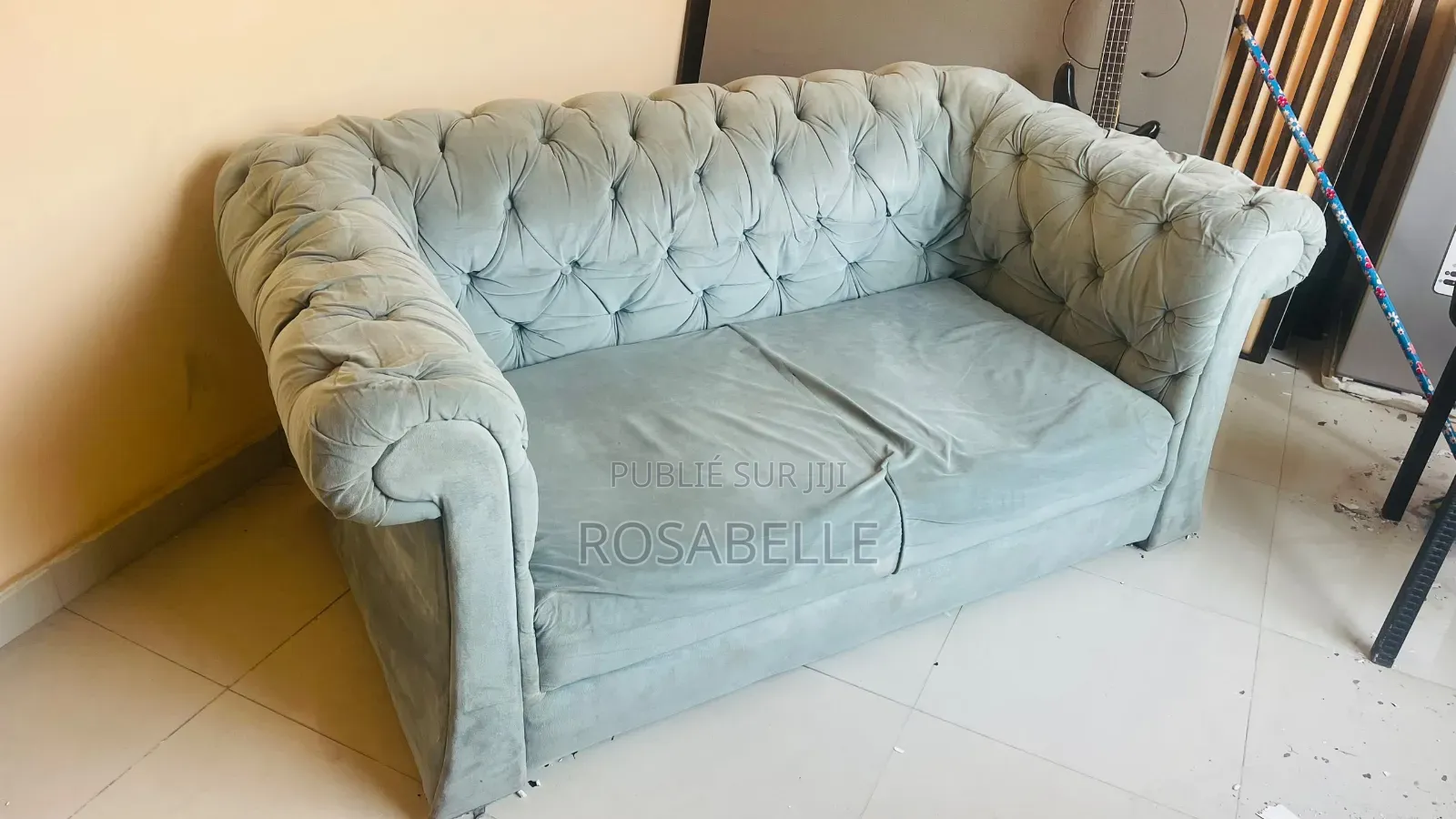Fauteuil 2 Places . 
60.000 Fcfa