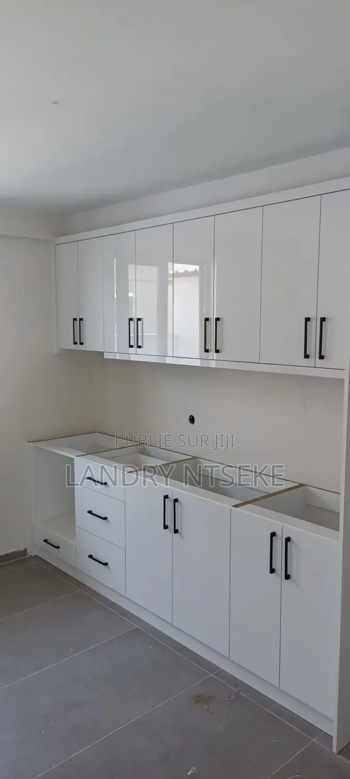 Meuble Ajota