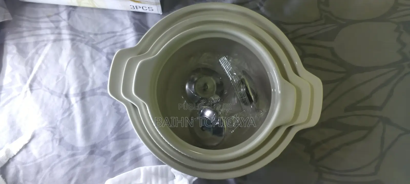 Service De Soupières en Porcelaine