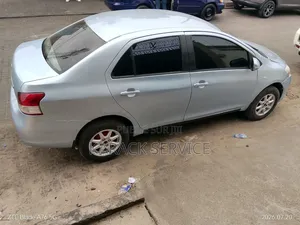 Toyota Yaris 2017 Blanc
