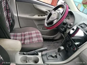 Toyota Corolla 2016 Gris