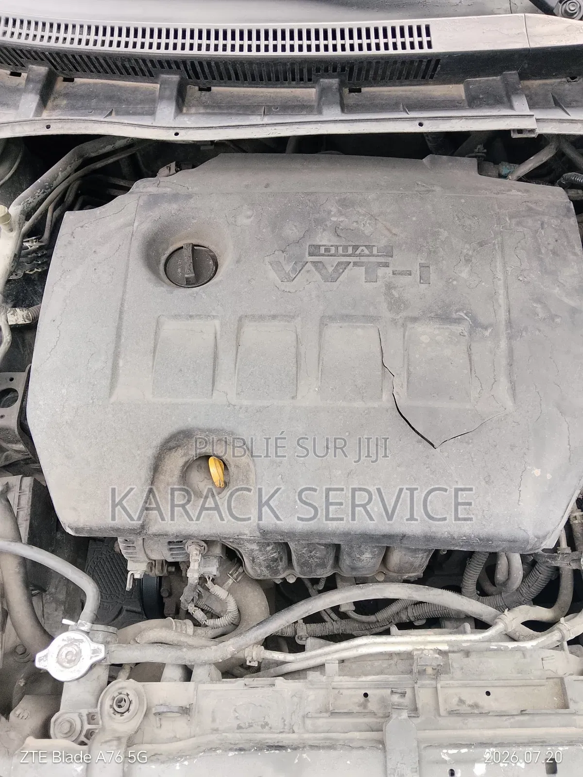 Toyota Corolla 2016 Gris