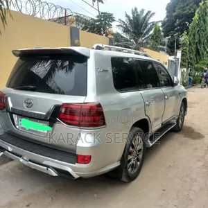 Toyota Land Cruiser 2015 Gris