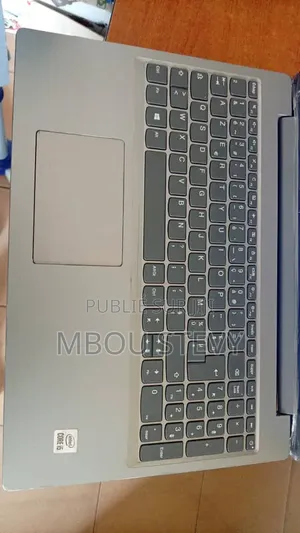 Ordinateur portable Lenovo V15 8GB Intel Core i5 HDD+SSD 256GB