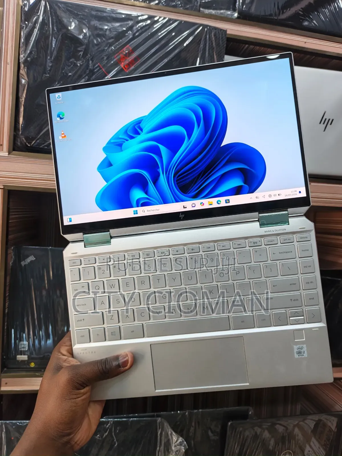 Nouveau HP Spectre X360 16GB Intel Core i7 SSD 512GB