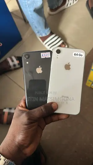 Nouveau Apple iPhone XR 128 GB Noir