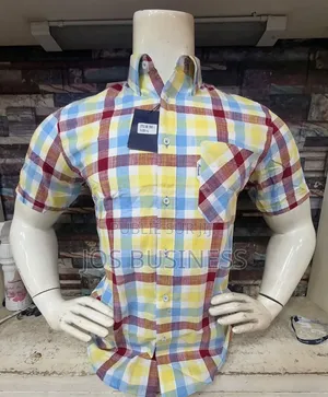 Chemise Avec Reillur