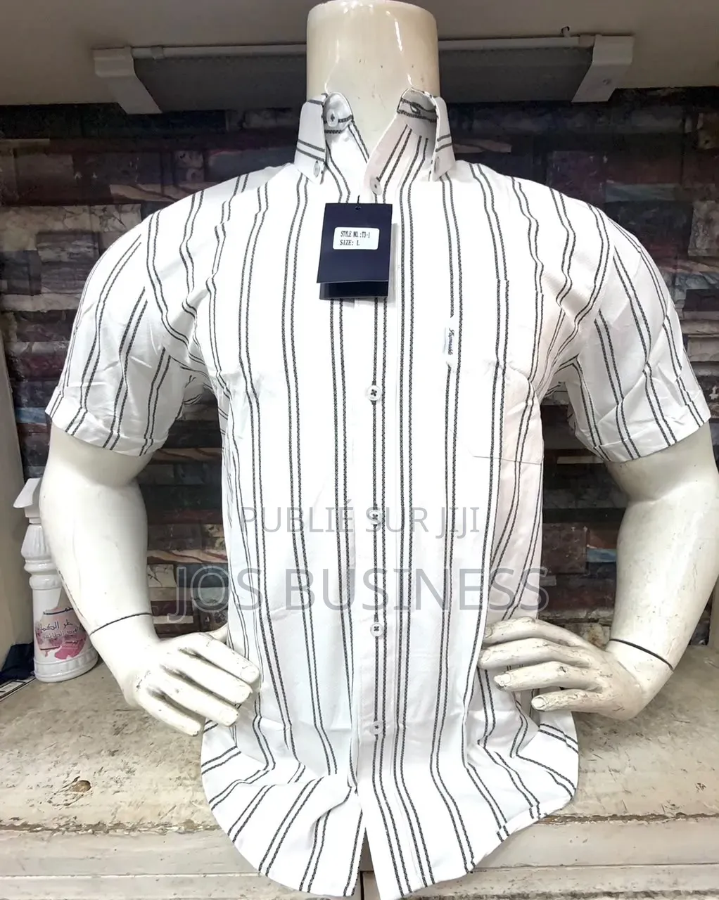 Chemise Avec Reillur