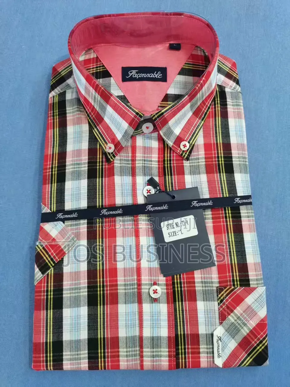 Chemise Avec Reillur