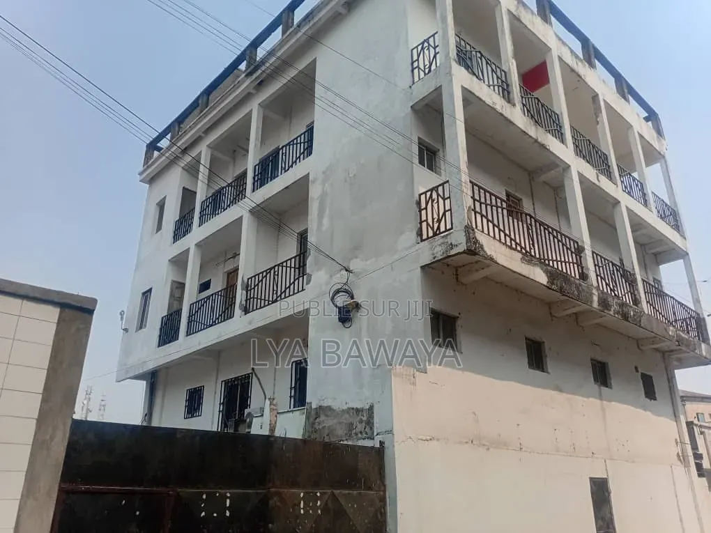 Parcelle À Vendre Sur Brazzaville Vers La Primature