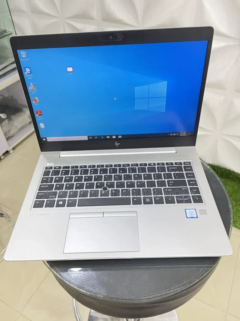 Ordinateur portable HP EliteBook 1040 G6 8GB Intel Core i5 SSD 512GB