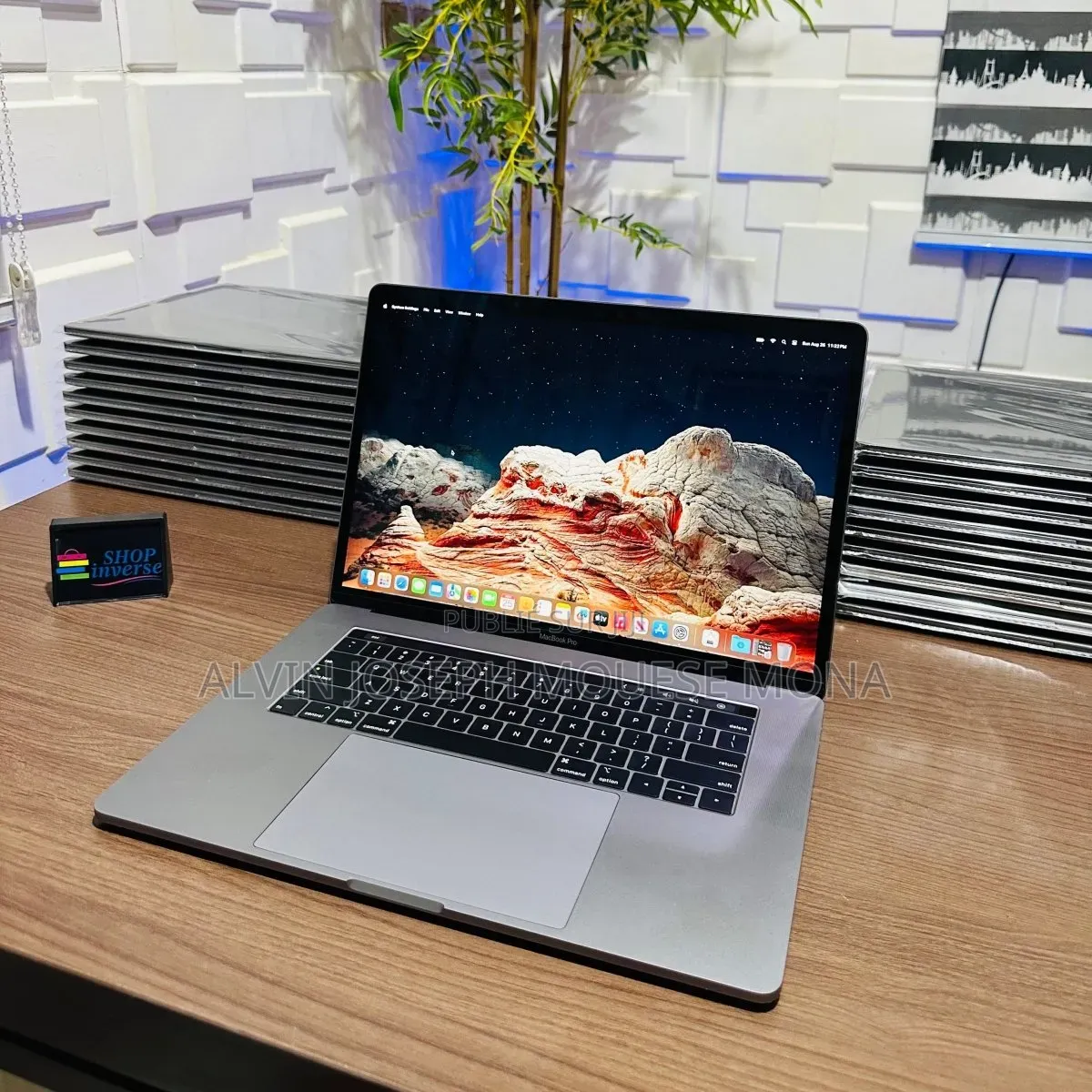 Ordinateur portable Apple MacBook 2019 64GB Intel Core i9 SSD 1T