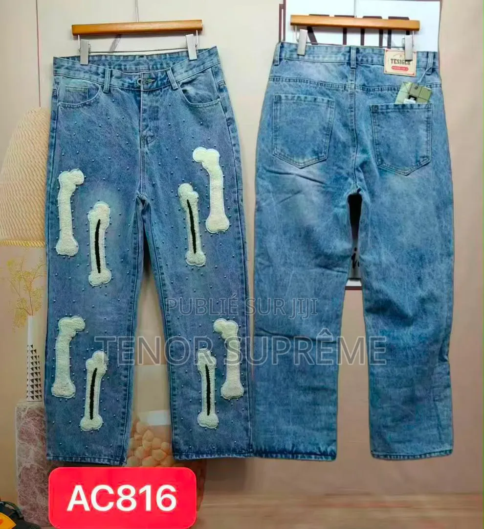 Vente Des Vêtements Homme Tendance, Jeans T-Shirt Et Shorts