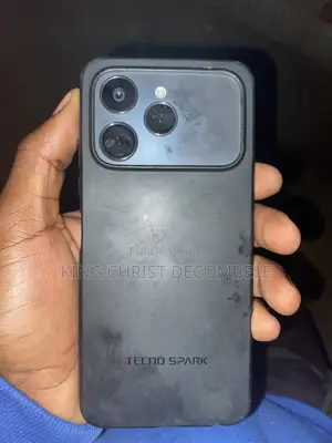 Tecno Spark 40 128 GB Bleu
