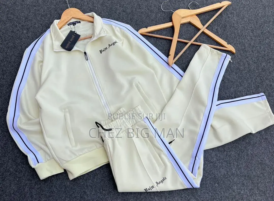 Souvêtements Complet