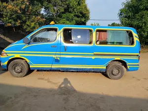 Toyota HiAce 1997 Autre
