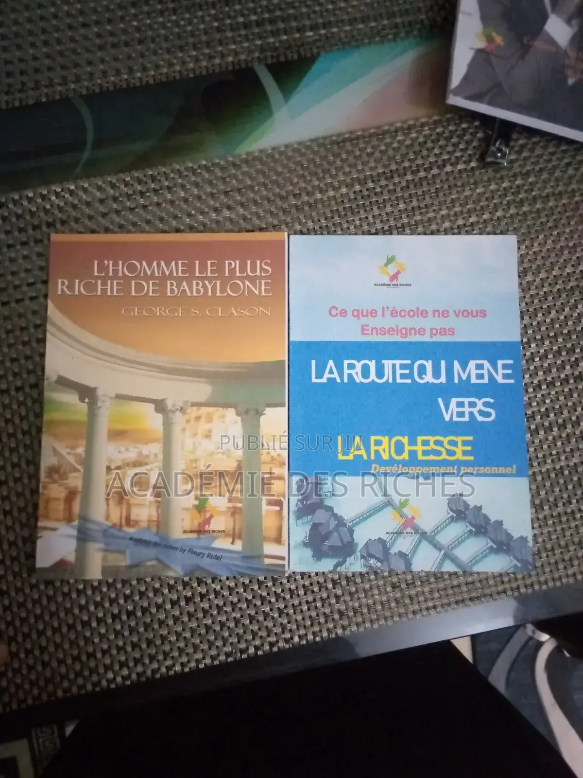 La Route Qui Mène Vers La Richesse ( Développement Personnel)