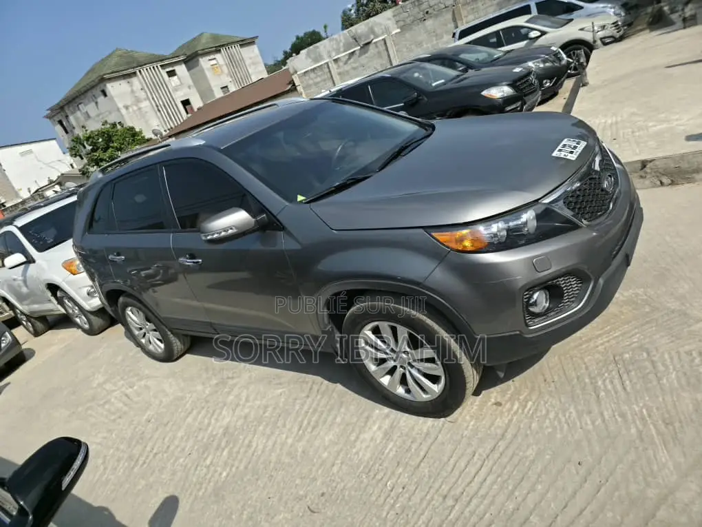Kia Sorento 2013 Gris