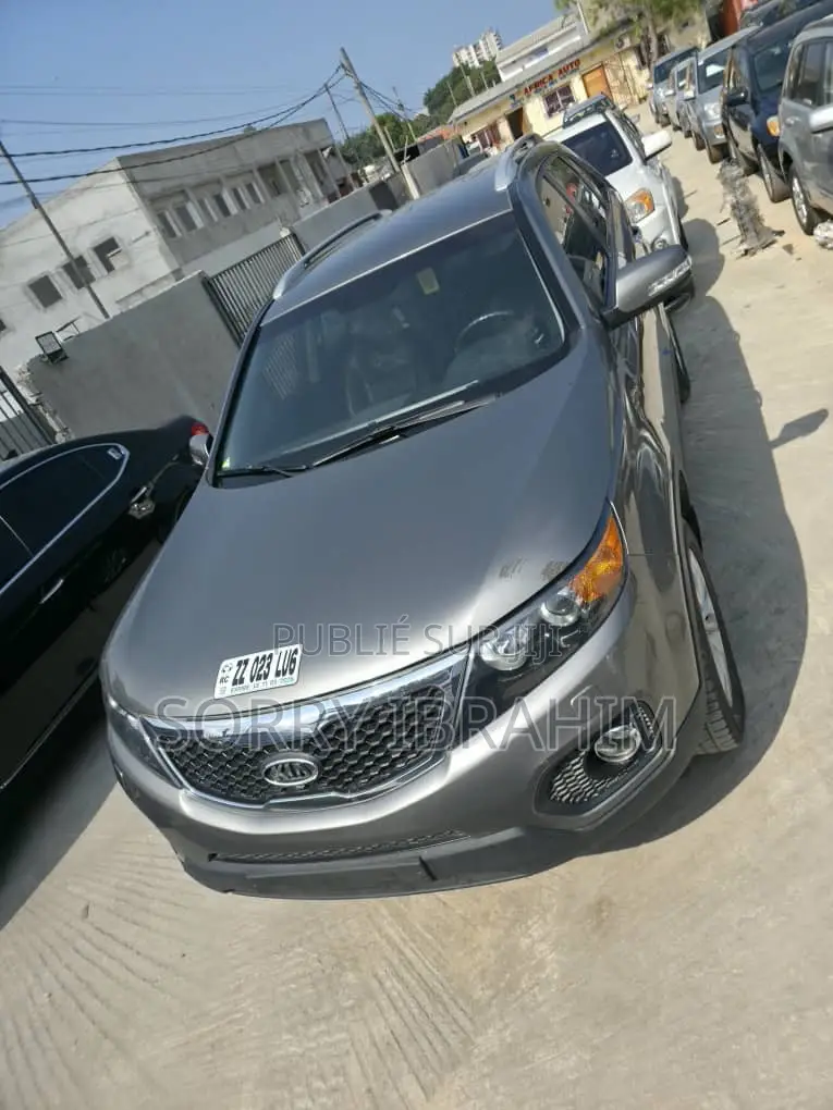 Kia Sorento 2013 Gris