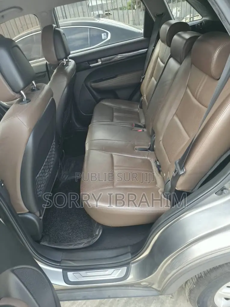 Kia Sorento 2013 Gris