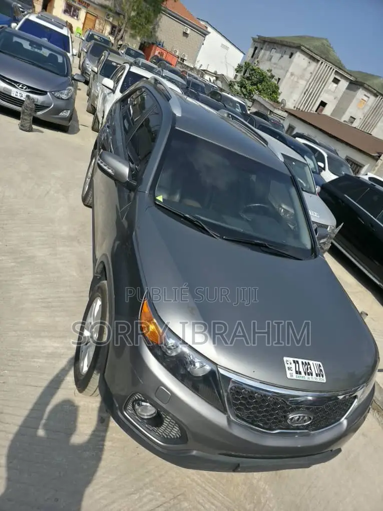 Kia Sorento 2013 Gris