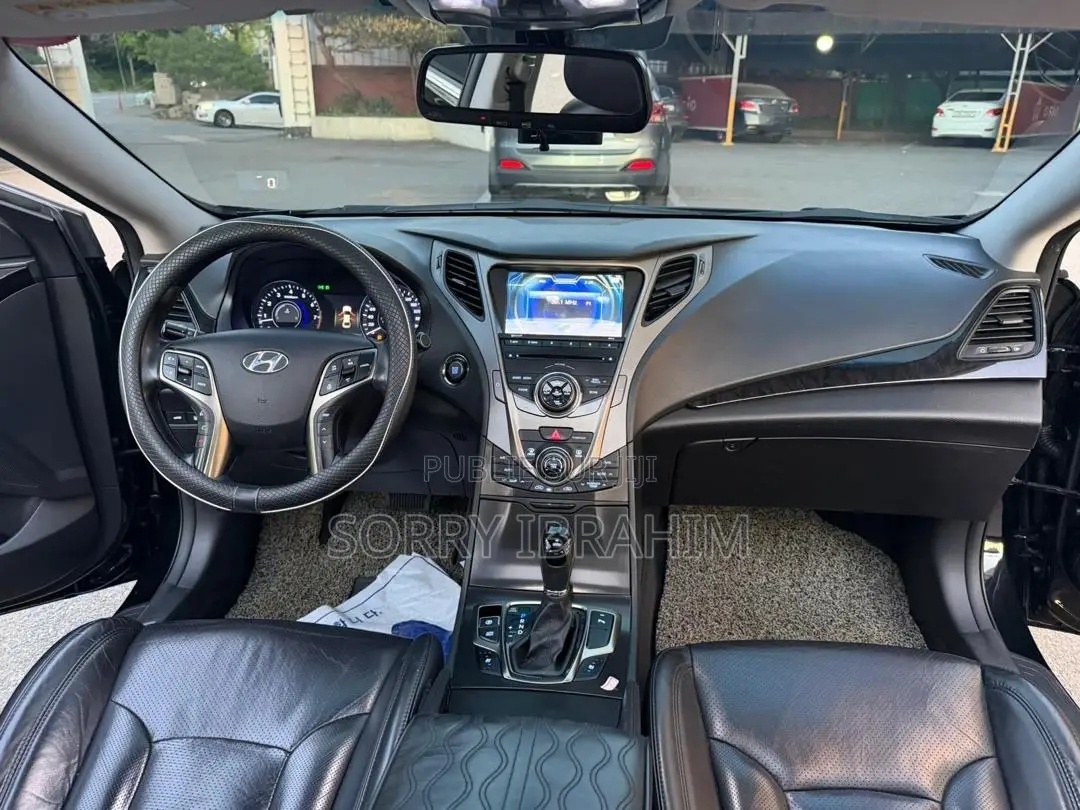 Hyundai Grandeur 2014 Noir