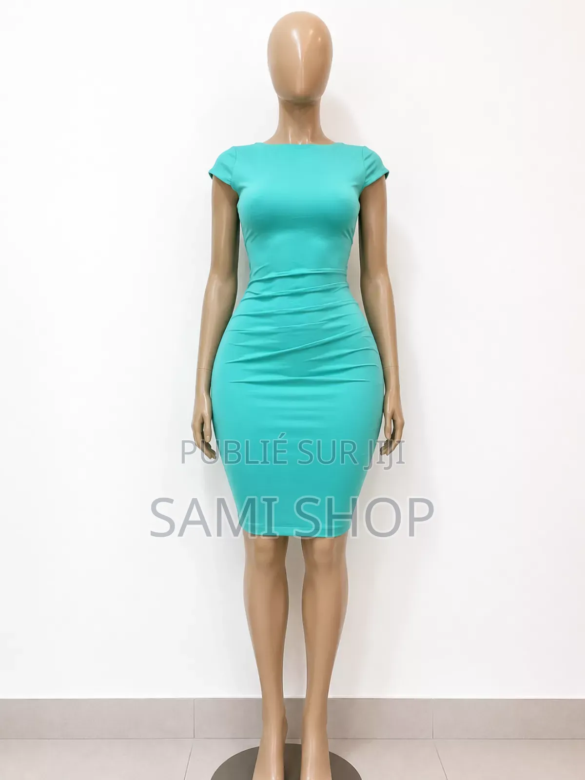 Magnifique Robe Chic Et Élégante
