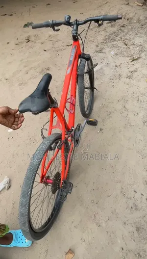 Vélo Tout Terrain Déjà Utilisé