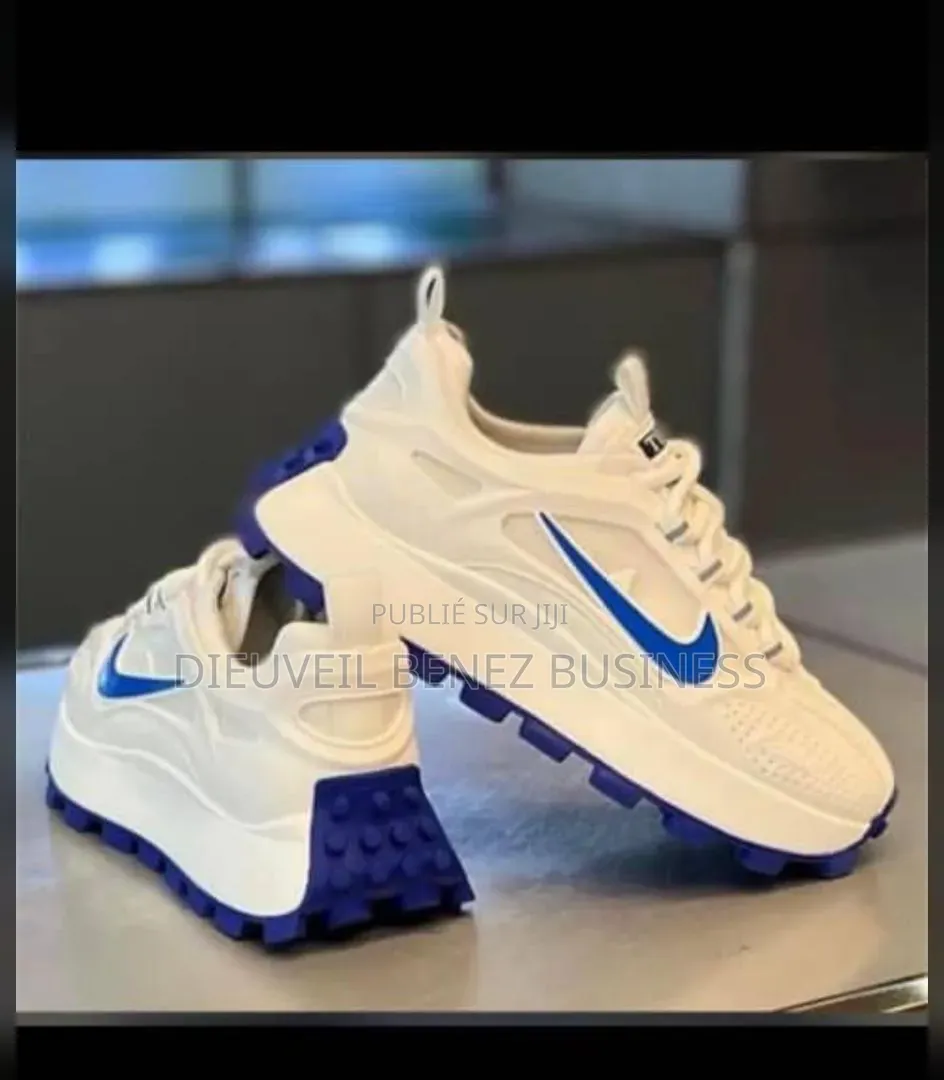 Nike Sneakers