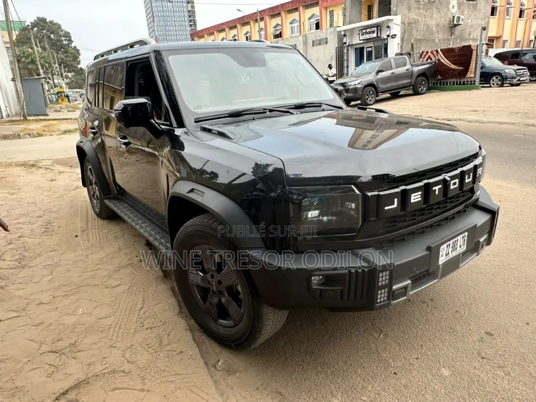 Nouveau Jetour T2 2.0 Petrol AWD 2024 Noir