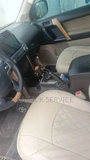 Toyota Land Cruiser Prado 2016 Gris
