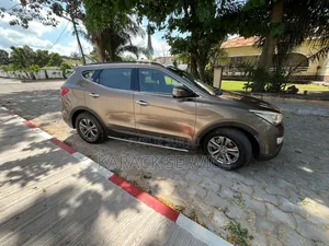 Hyundai Santa Fe 2016 Jaune