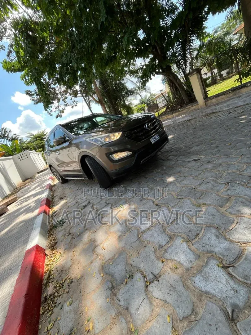 Hyundai Santa Fe 2016 Jaune