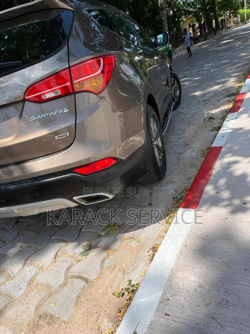 Hyundai Santa Fe 2016 Jaune