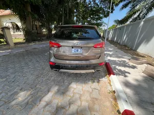 Hyundai Santa Fe 2016 Jaune