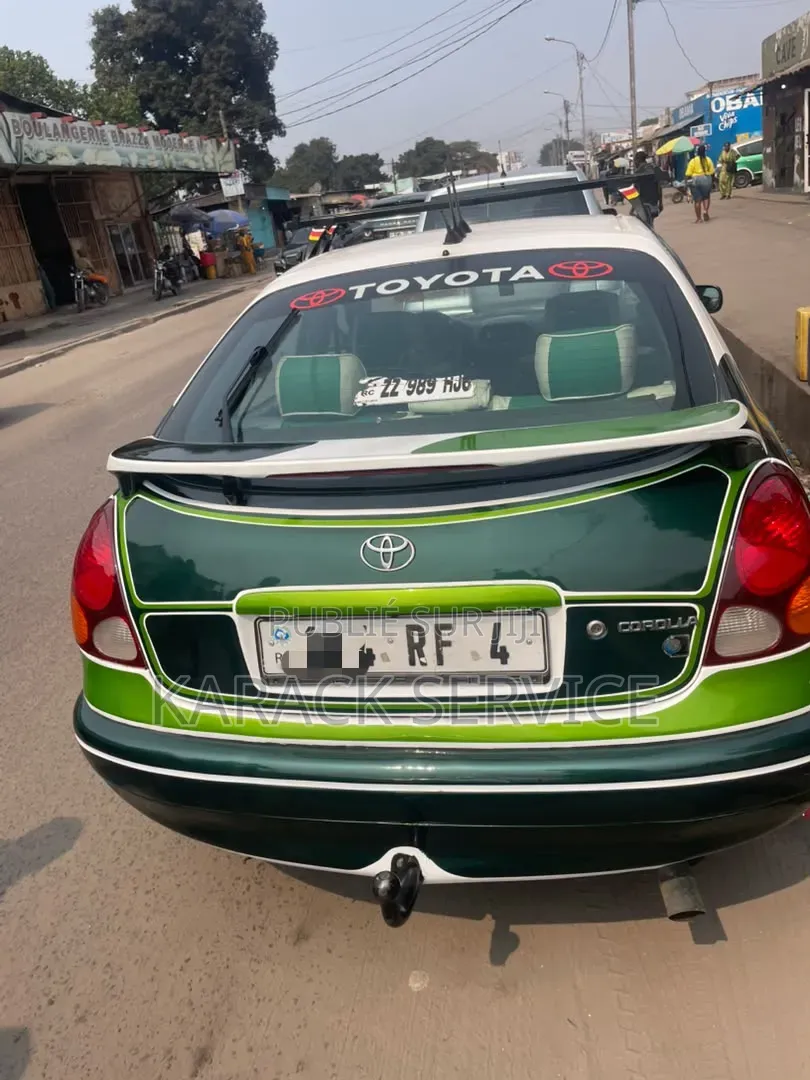 Toyota Corolla 2018 Vert