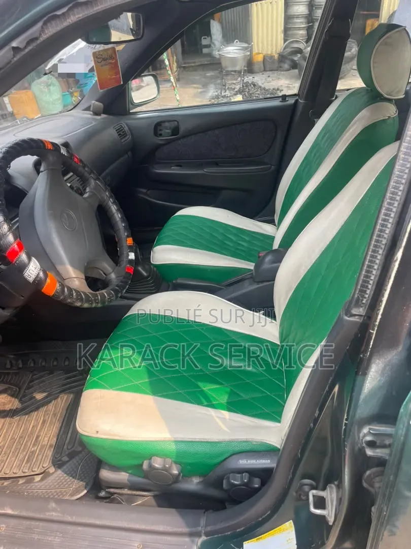 Toyota Corolla 2018 Vert